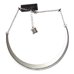 BCBG NECKLACE COLLAR CHOKER SILVER TONED STATEMENT
